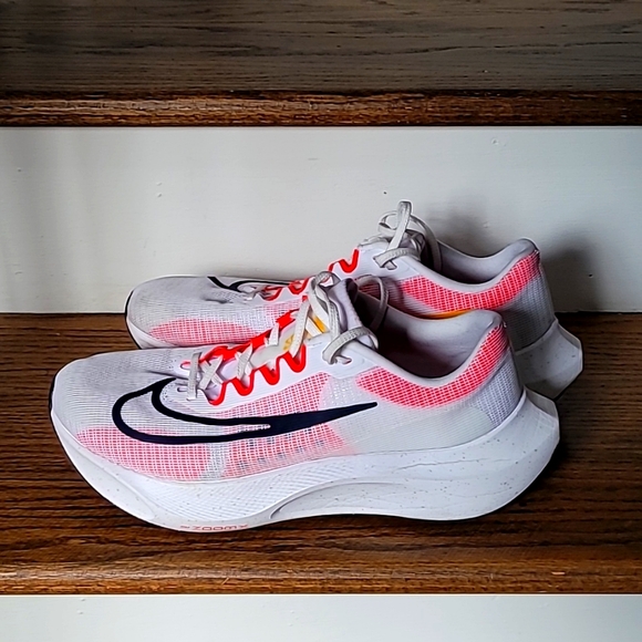 Men's Nike Zoomfly 5 - Picture 1 of 7